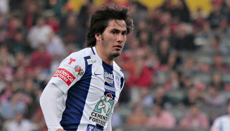 Jorge Hernández en un partido de Pachuca