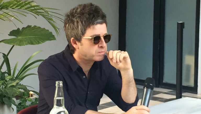 Noel Gallagher, en conferencia de prensa