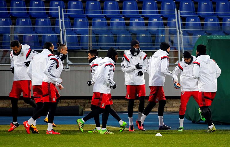 Los futbolistas del Benfica se preparan para enfrentar a Zenit