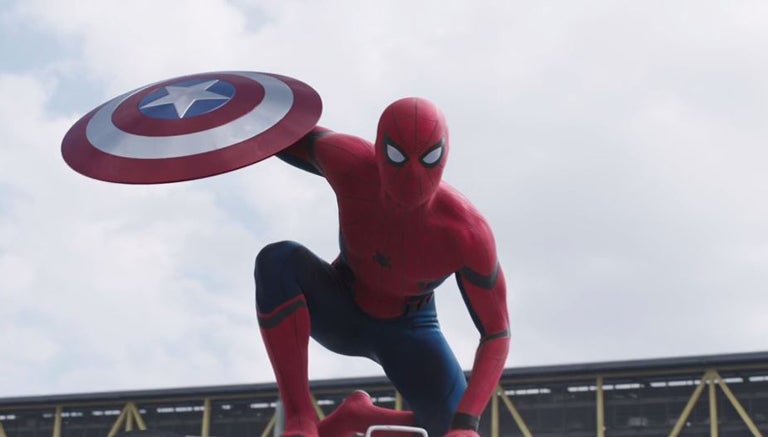 Spiderman hace su aparición en Civil War