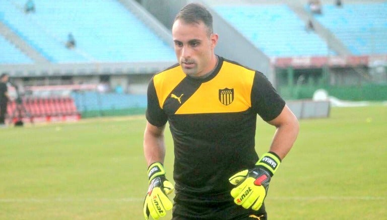 Damián Frascarelli en un entrenamiento de Peñarol