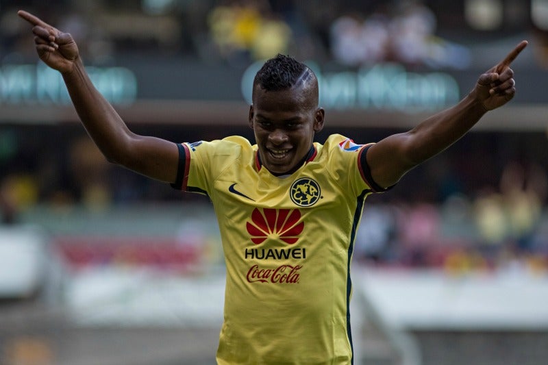 Darwin celebra un gol frente a Morelia