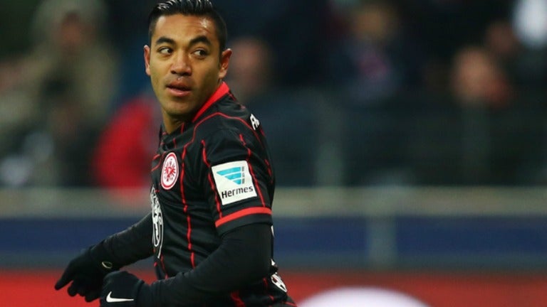 Marco Fabián, durante un partido con el Frankfurt