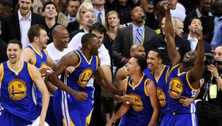 Warriors celebra triunfo en 2016