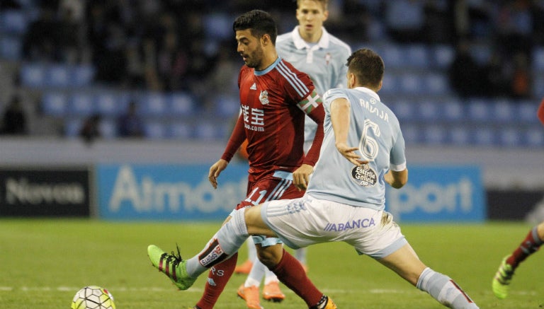 Vela conduce en partido de la Real Sociedad