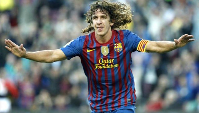 Carles Puyol, exjugador del Barcelona, celebrando un tanto culé