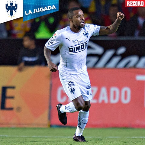 Dorlan celebra un gol con Monterrey