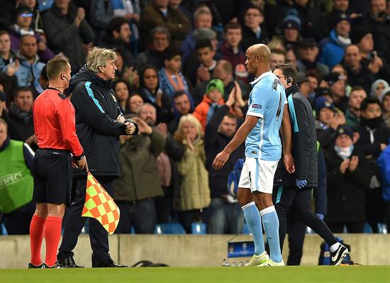 Kompany sale de cambio por lesión