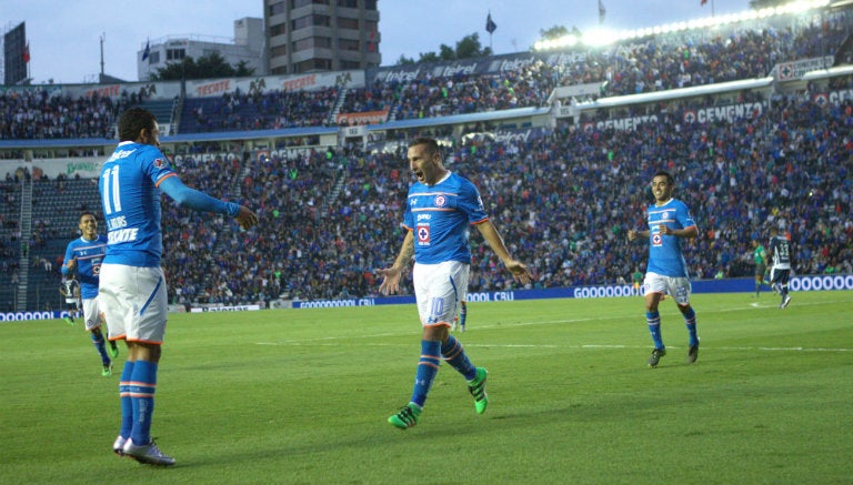 Chaco Giménez celebra en la goleada a Monterrey