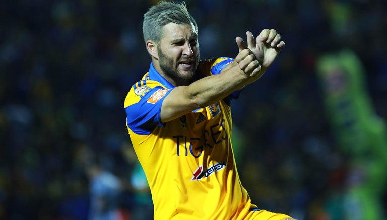 Gignac celebra al estilo Dragon Ball con Tigres