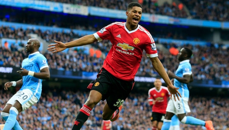 Rashford celebra el único tanto del Manchester United