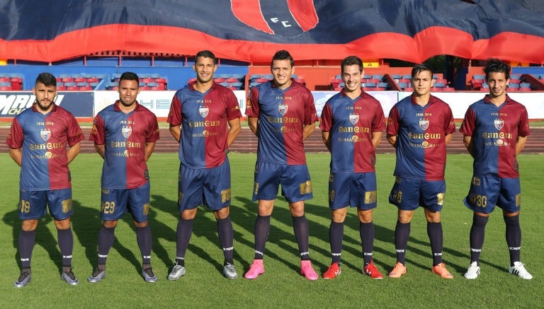 Jugadores de Atlante durante la foto oficial