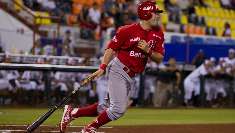 Iván Terrazas en un juego de la LMB