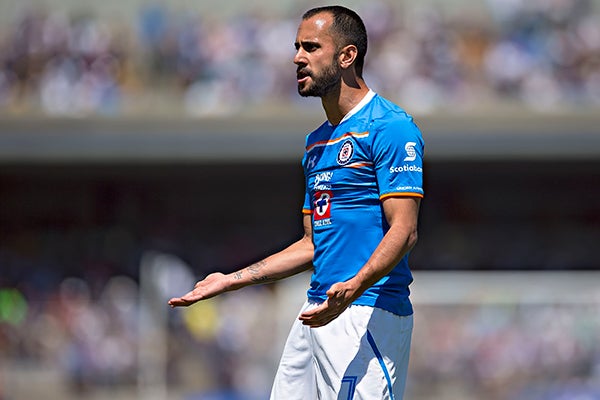 Víctor festeja un gol con la Máquina