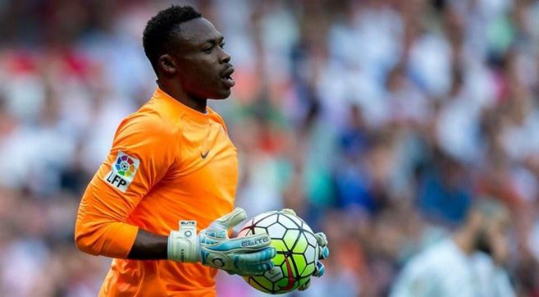 Kameni, durante un encuentro con el Málaga