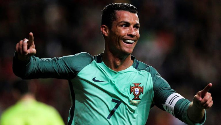 Cristiano festeja su gol contra Bélgica