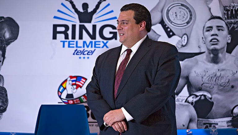 Mauricio Sulaimán, en un evento del CMB y Telmex