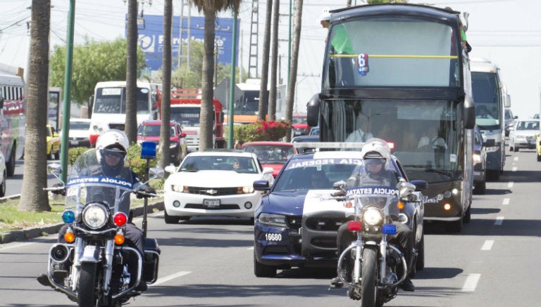 El camión de las Leyendas circula por Querétaro