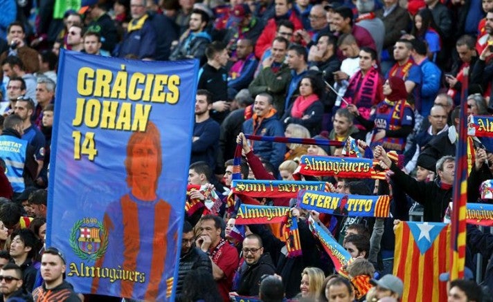 Así lucía una pancarta en la tribuna del Camp Nou