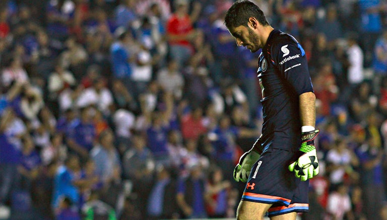 Jesús Corona en la Semifinal contra Necaxa