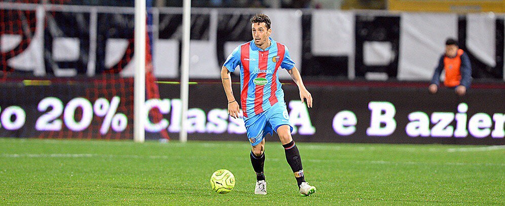 Alessandro Bastrini durante un partido con el Catania