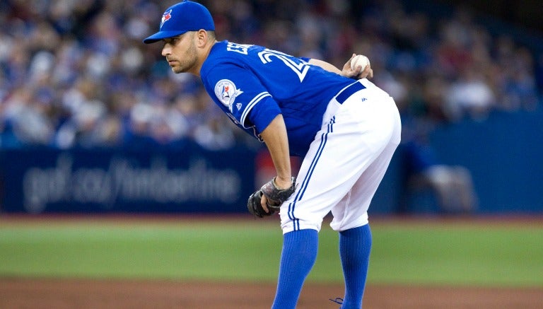 Marco Estrada, elemento de los Azulejos de Toronto 