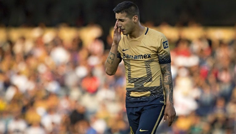 Sosa se lamenta en un juego de Pumas