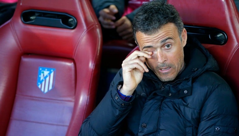 Luis Enrique en el banquillo del Vicente Calderón