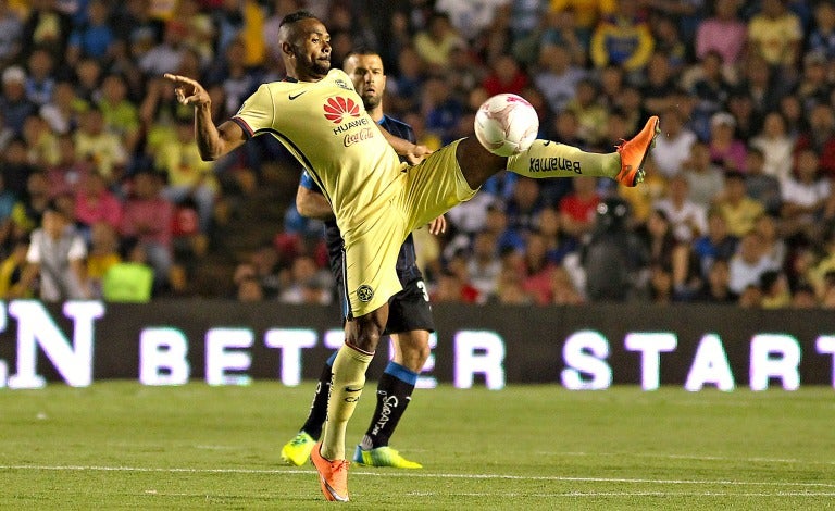 William da Silva durante el juego Querétaro vs América del C2016