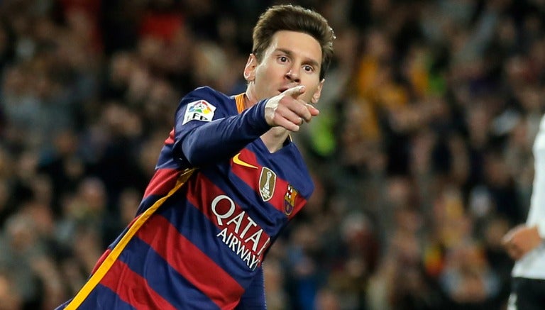 Messi celebra un gol con Barcelona