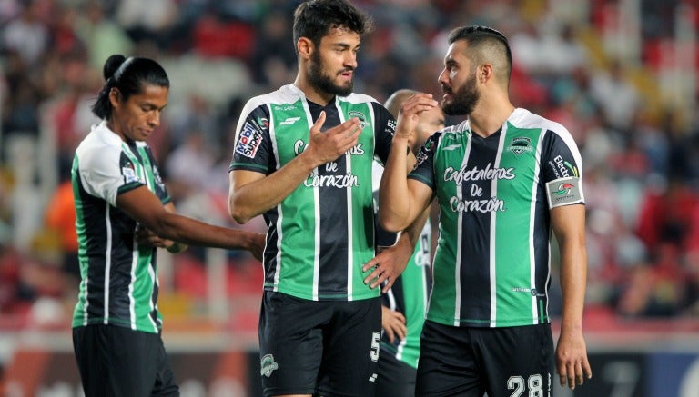 Huiqui y sus compañeros, durante un partido de Cafetaleros