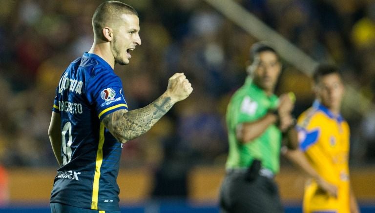 Benedetto celebra su gol contra Tigres en la Final