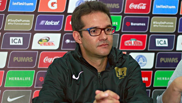 Antonio Sancho en conferencia de prensa 