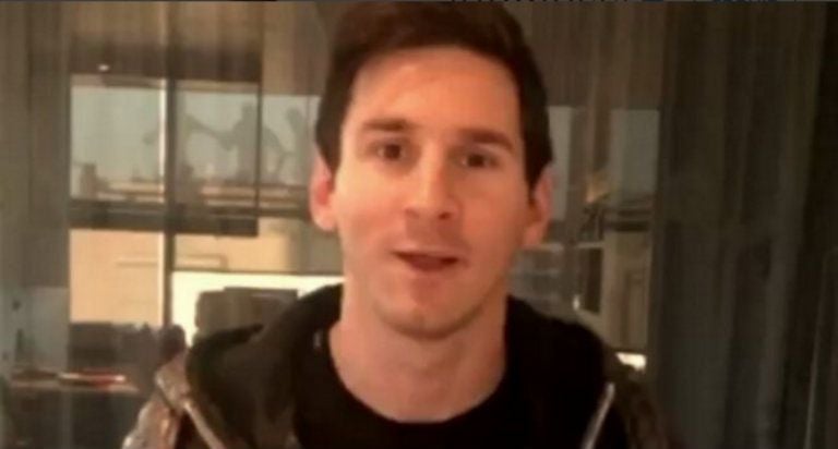 Lionel Messi durante el video dirigido a Stephen Curry