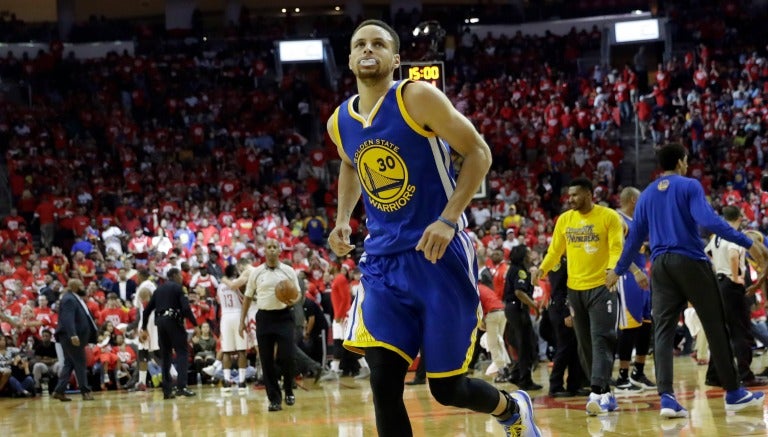 Stephen Curry durante el partido contra Rockets