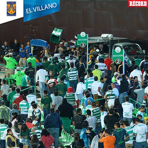 Los aficionados de Santos y Tigres fueron los villanos de la semana