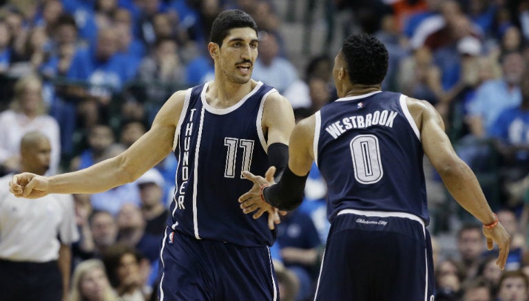 Westbrook, durante juego contra Mavericks