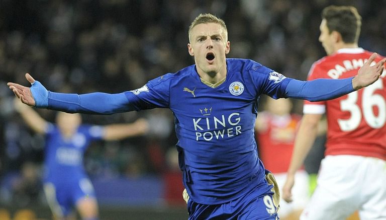 Vardy celebra un gol con el Leicester