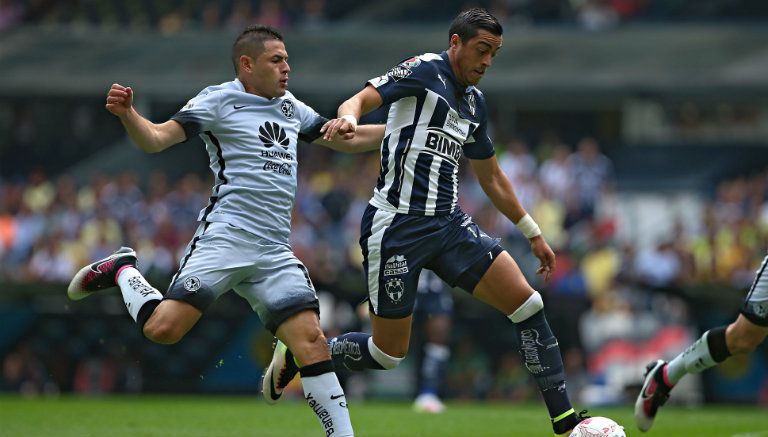 Funes Mori poco antes de caer en el Azteca