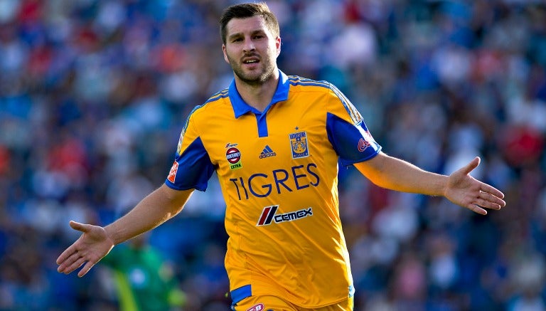 Gignac, festeja su primera anotación en el Estadio Azul