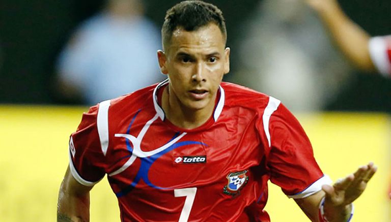 Blas Pérez, en un partido defendiendo a la Selección de Panamá