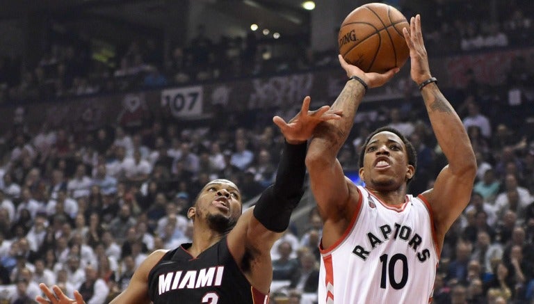 DeRozan supera la marca de Johnson