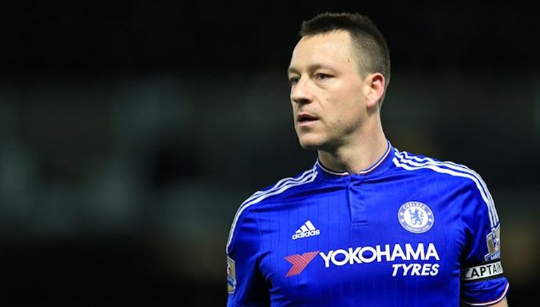 John Terry, durante un juego con el Chelsea