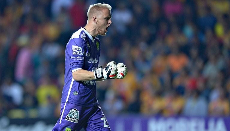 William Yarbrough festeja el gol de Léon