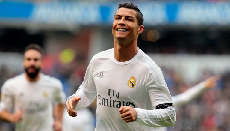 Cristiano Ronaldo festeja un gol con Real Madrid