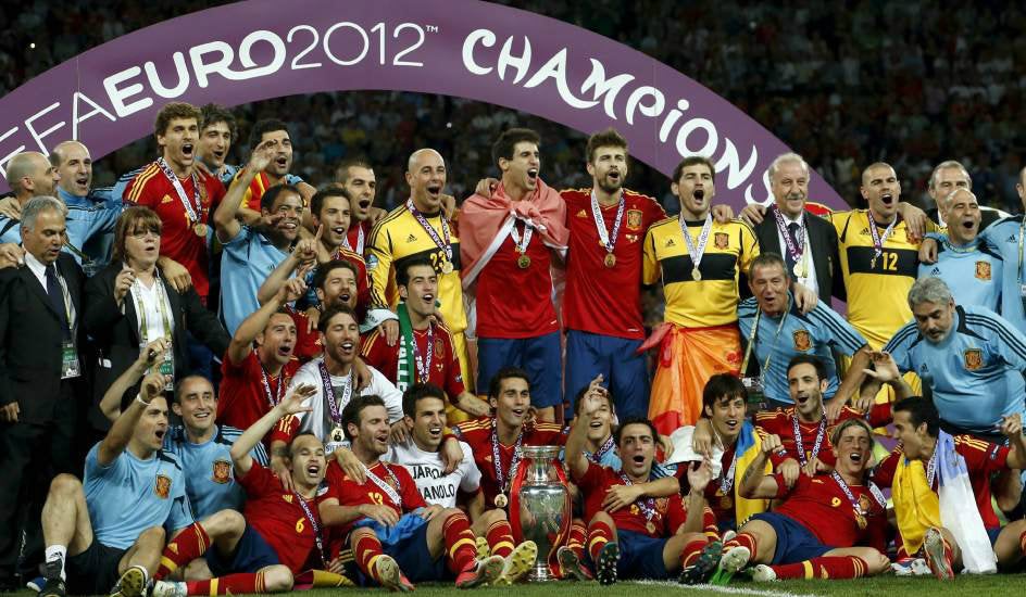 España festeja el título de Eurocopa 2012