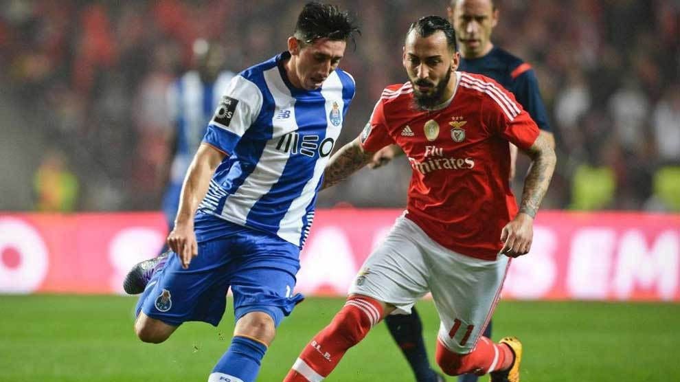 Herrera, durante un encuentro contra el Benfica