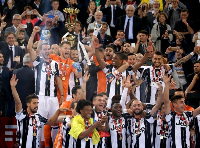 Jugadores de la Juventus celebrando su conquista