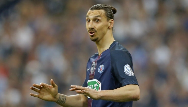 Zlatan Ibrahimovic en su último juego con el PSG