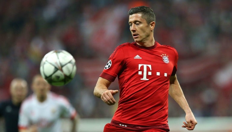 Robert Lewandowski durante un encuentro disputado con Bayern Munich